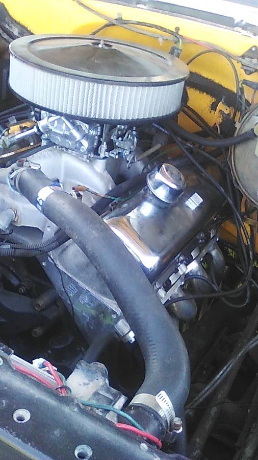 Chevrolet-Rolet-c10-short-wheel-base-1984-yellow-3