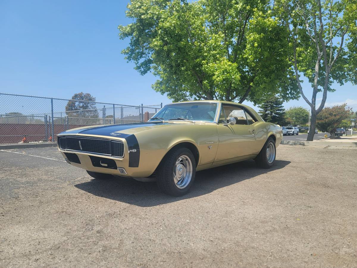 Chevrolet-Rs-camero-1967-custom-1