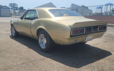 Chevrolet-Rs-camero-1967-custom-4
