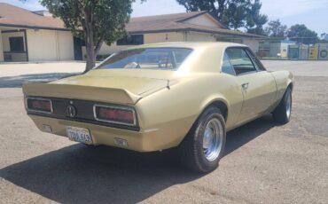 Chevrolet-Rs-camero-1967-custom-5