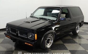 Chevrolet-S-10-1985-SUV-17
