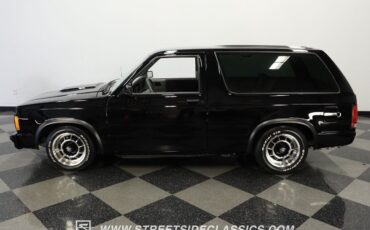 Chevrolet-S-10-1985-SUV-2