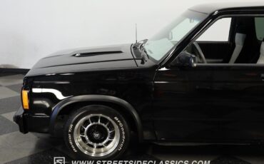 Chevrolet-S-10-1985-SUV-22