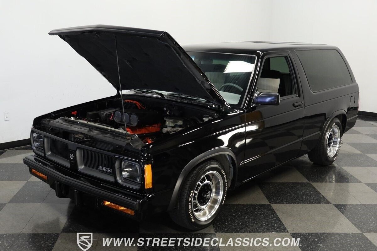 Chevrolet-S-10-1985-SUV-29