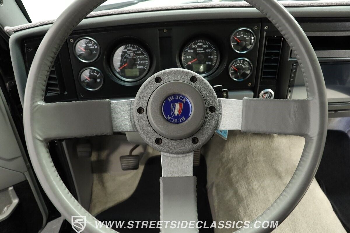 Chevrolet-S-10-1985-SUV-36
