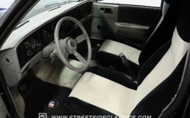 Chevrolet-S-10-1985-SUV-4