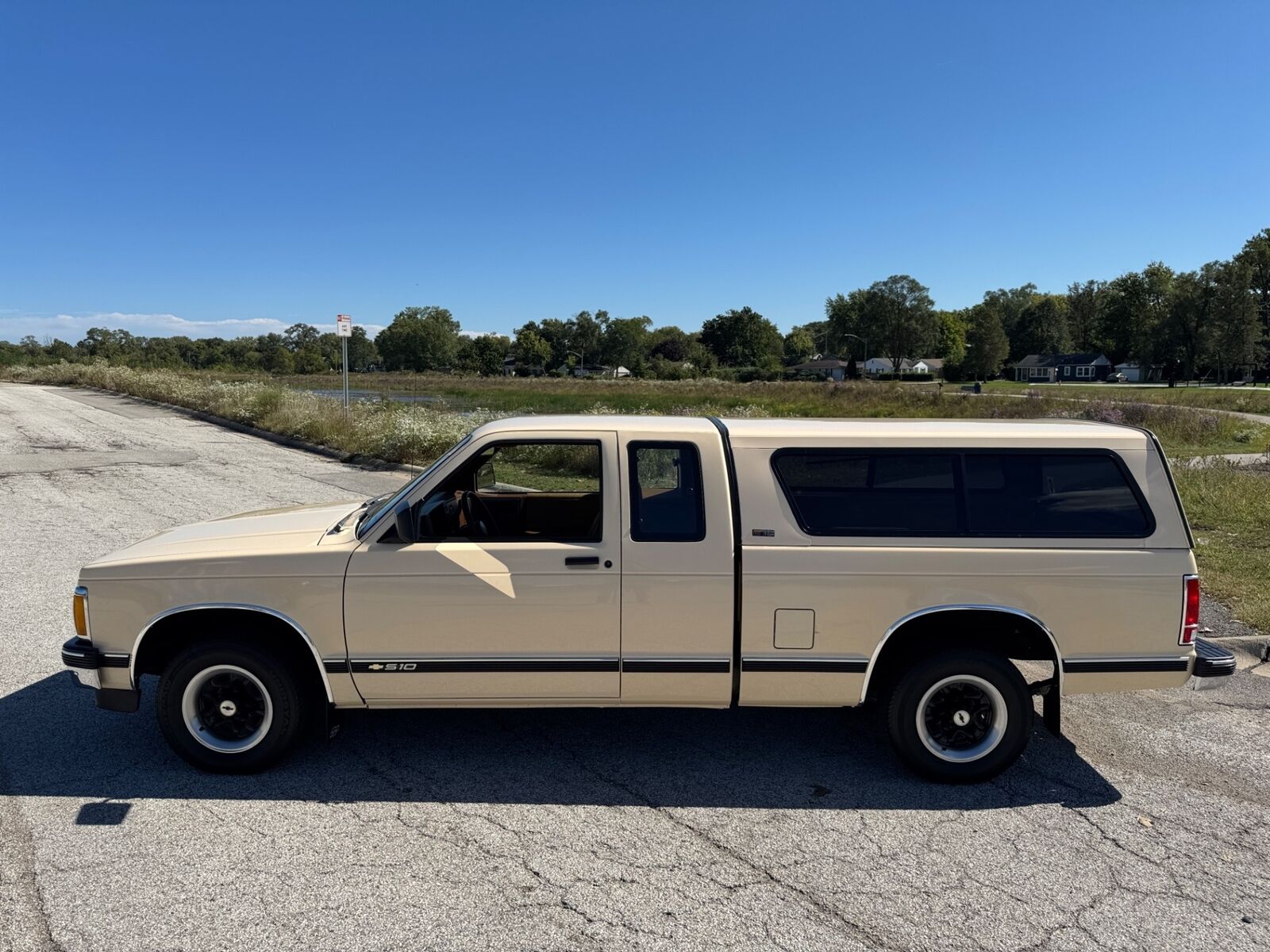 Chevrolet-S-10-1991-Pickup-2