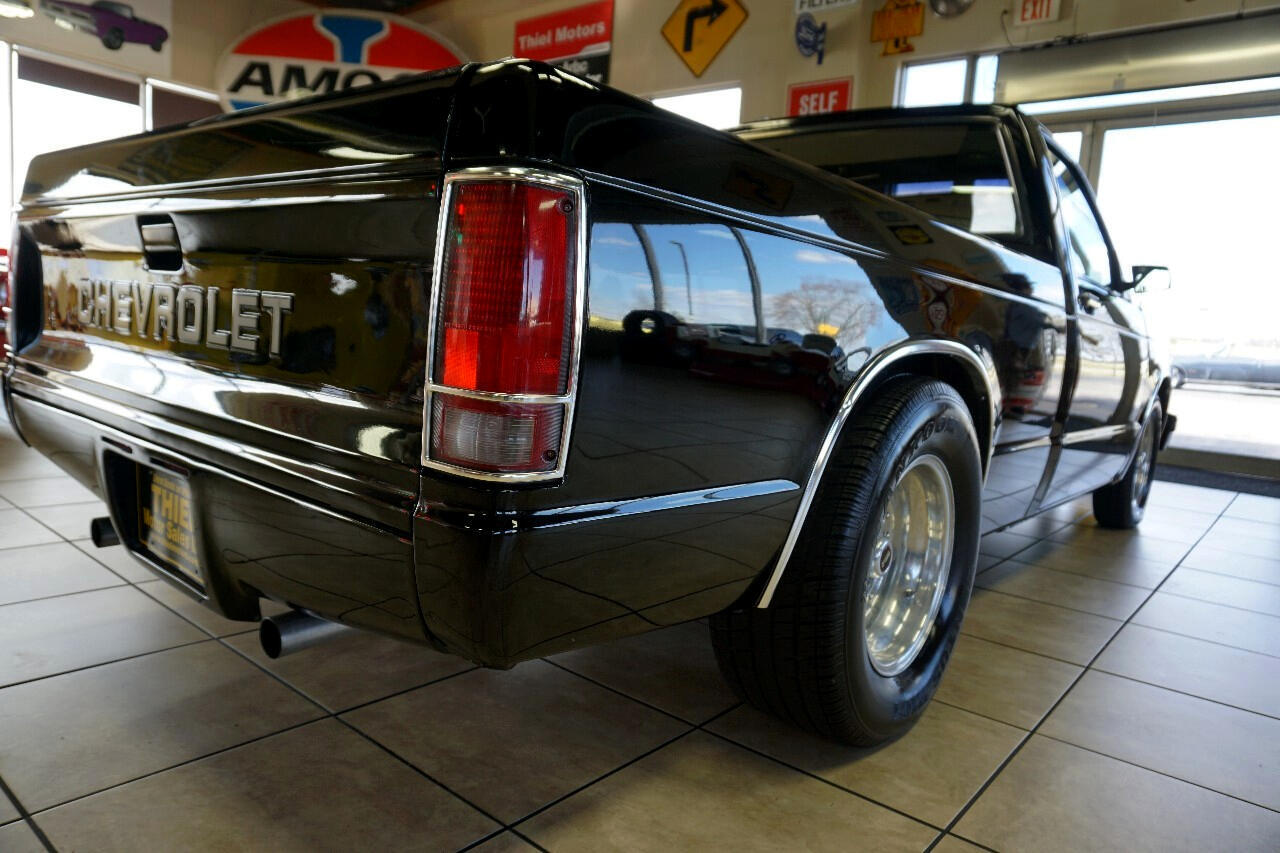 Chevrolet-S-10-1992-Classic-Car-18