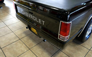 Chevrolet-S-10-1992-Classic-Car-20