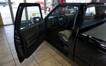 Chevrolet-S-10-1992-Classic-Car-22
