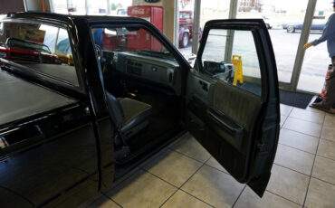 Chevrolet-S-10-1992-Classic-Car-25