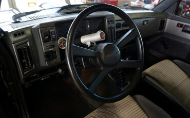 Chevrolet-S-10-1992-Classic-Car-27