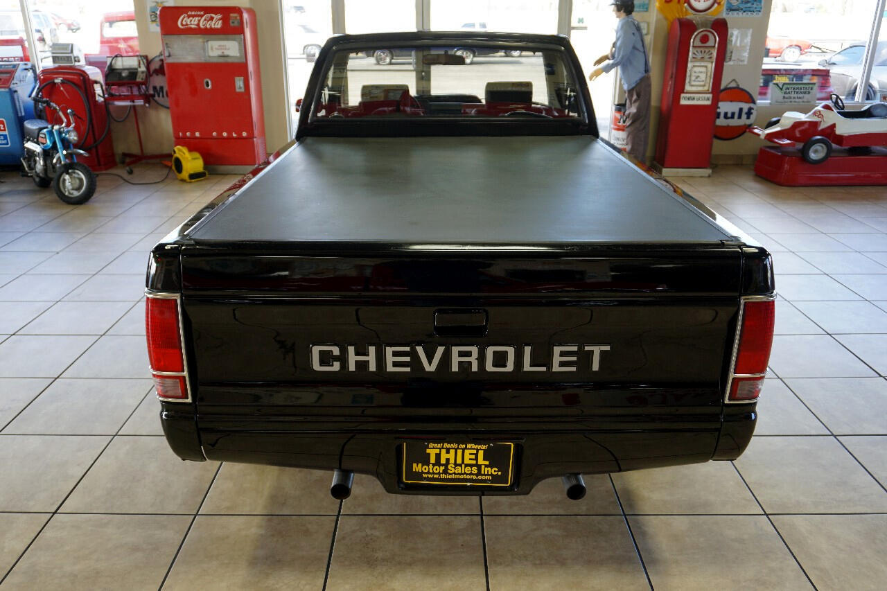Chevrolet-S-10-1992-Classic-Car-6