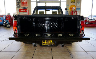 Chevrolet-S-10-1992-Classic-Car-8