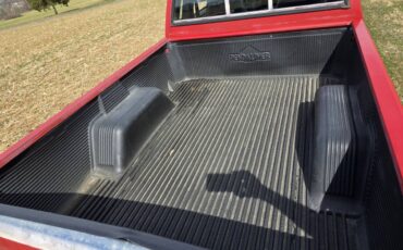 Chevrolet-S-10-pickup-12-ton-1983-red-7