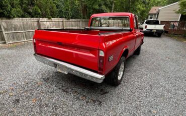 Chevrolet-S-10-pickup-1968-red-1