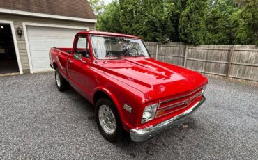Chevrolet-S-10-pickup-1968-red-6