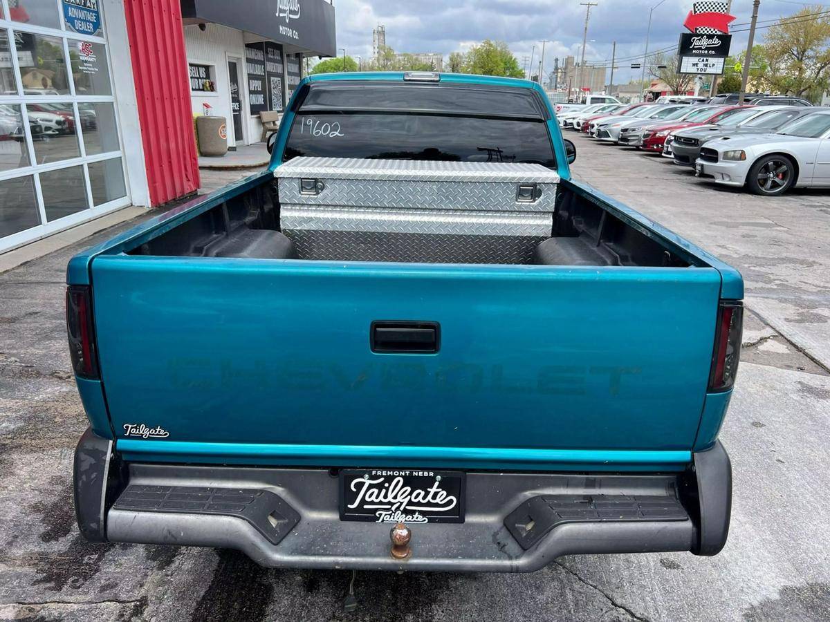 Chevrolet-S-10-pickup-1995-10