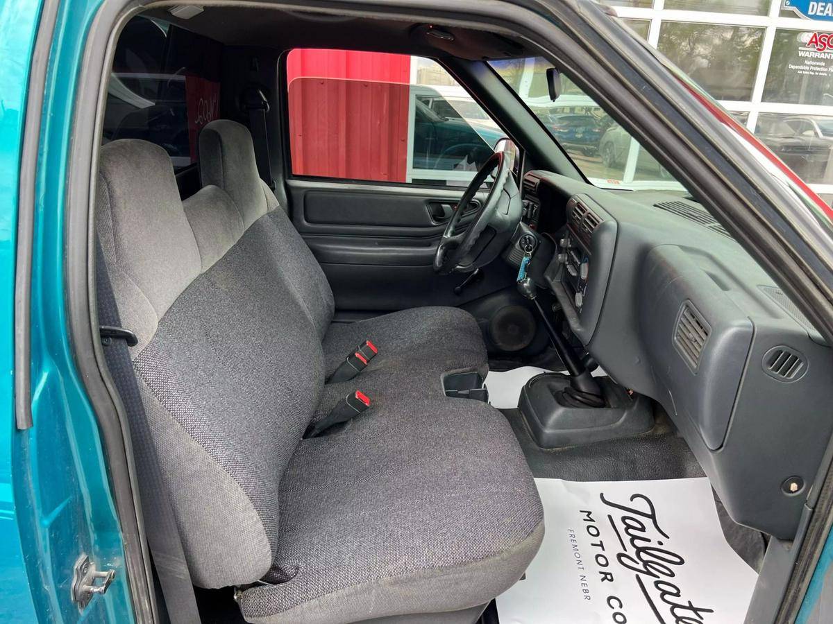 Chevrolet-S-10-pickup-1995-3