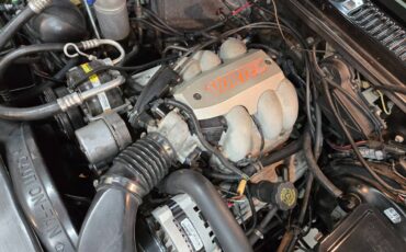 Chevrolet-S10-blazer-4x4-1993-black-12