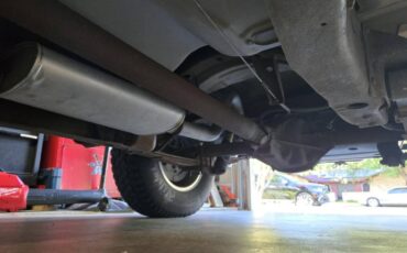 Chevrolet-S10-blazer-4x4-1993-black-14