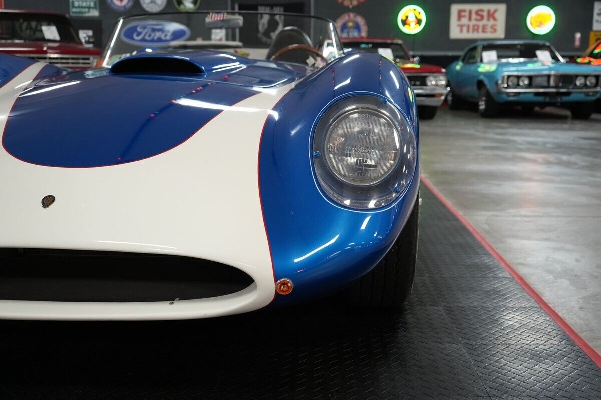 Chevrolet-Scarab-Recreation-1957-Roadster-27