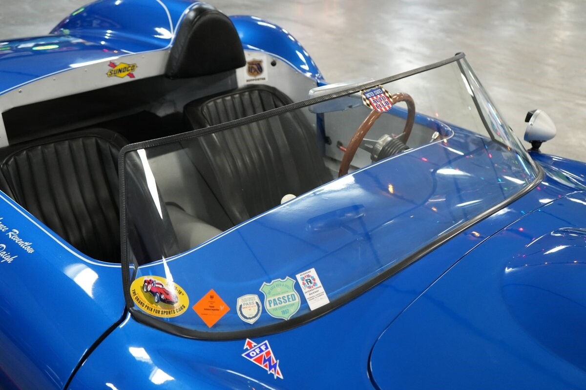 Chevrolet-Scarab-Recreation-1957-Roadster-32