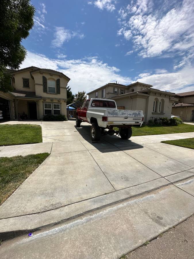 Chevrolet-Scottsdale-diesel-1984-3