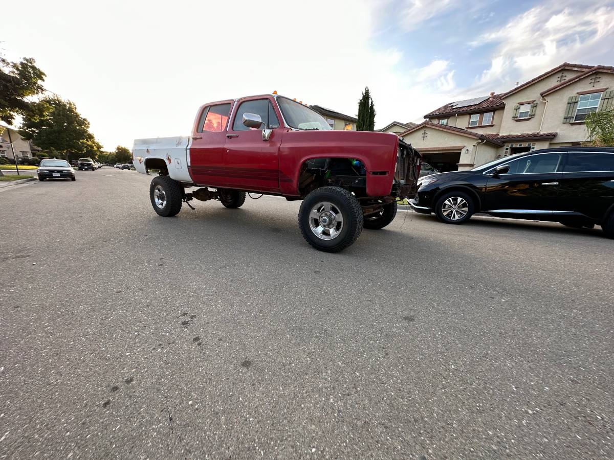 Chevrolet-Scottsdale-diesel-1984-5