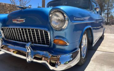Chevrolet-Sedan-1955-blue-1