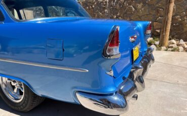 Chevrolet-Sedan-1955-blue-4