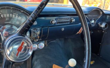 Chevrolet-Sedan-1955-blue-5