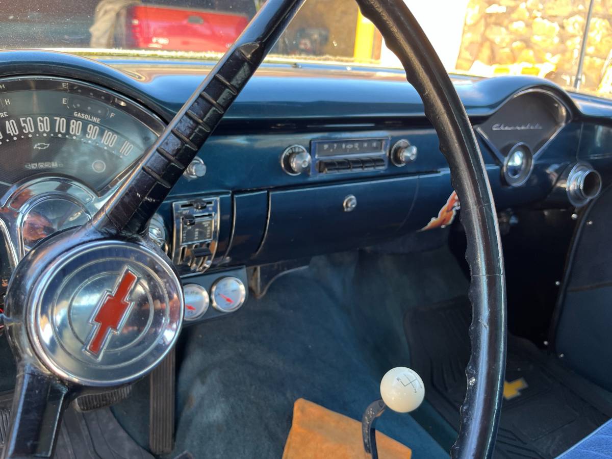 Chevrolet-Sedan-1955-blue-5