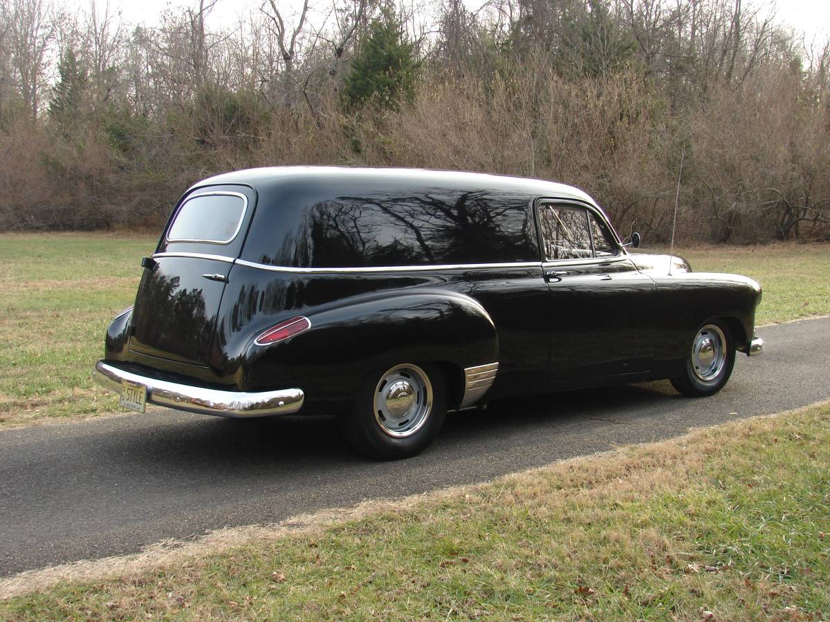 Chevrolet-Sedan-delivery-1952-black-1