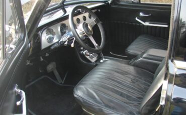 Chevrolet-Sedan-delivery-1952-black-8