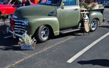 Chevrolet-Short-bed-pickup-1951-green-12