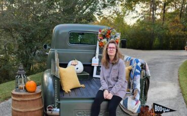 Chevrolet-Short-bed-pickup-1951-green-16