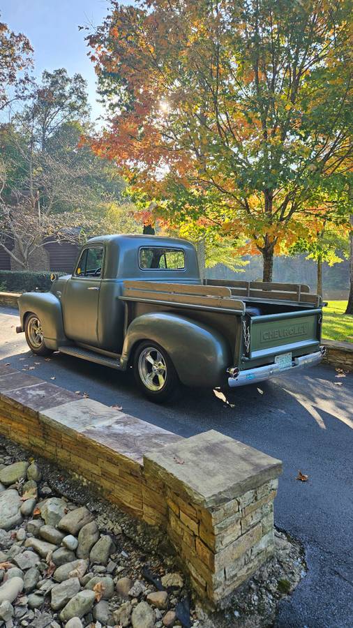 Chevrolet-Short-bed-pickup-1951-green-19