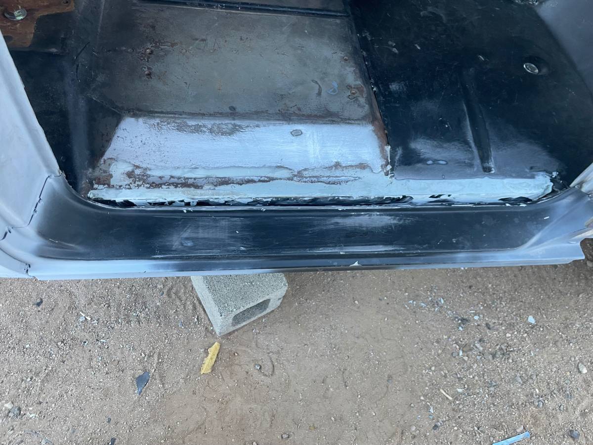 Chevrolet-Short-bed-step-side-1966-grey-2
