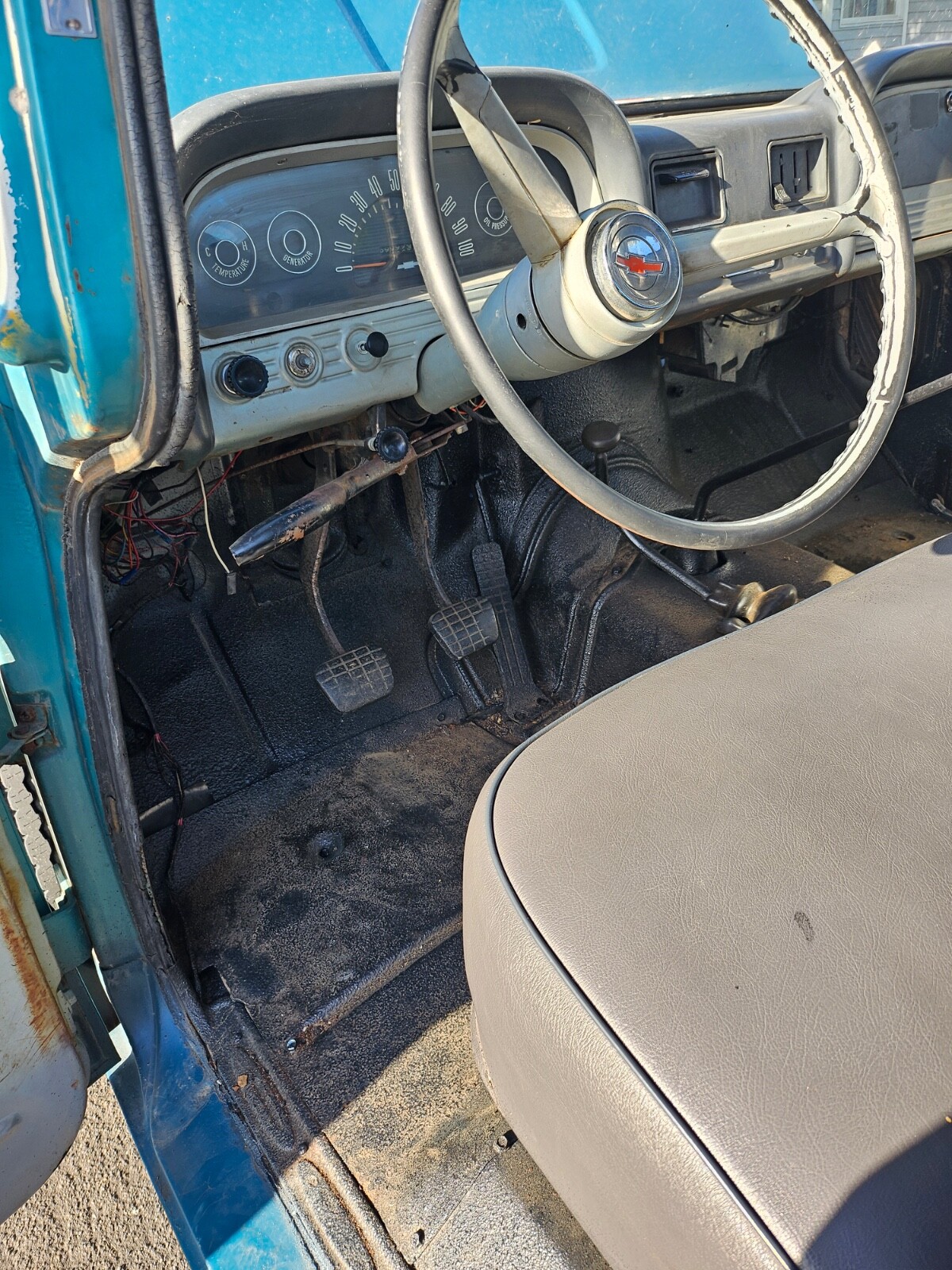 Chevrolet-Silverado-1500-1961-Crew-Cab-Pickup-16