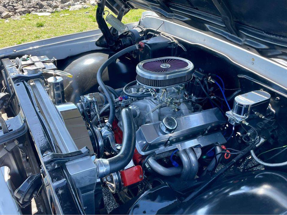 Chevrolet-Silverado-1500-1968-white-1