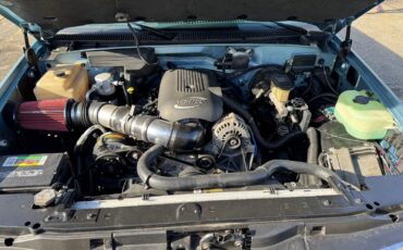 Chevrolet-Silverado-1500-1991-Standard-Cab-Pickup-29