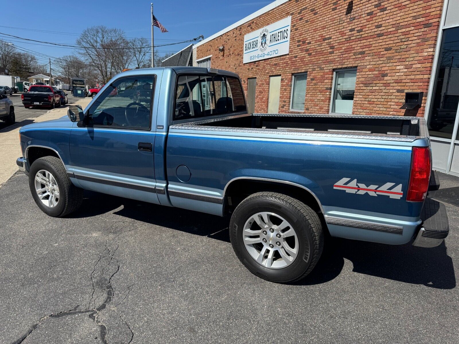 Chevrolet-Silverado-1500-1991-Standard-Cab-Pickup-4