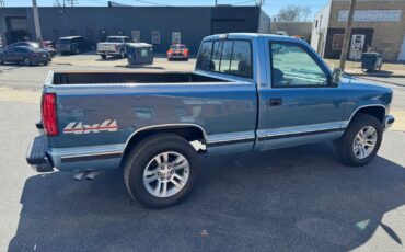 Chevrolet-Silverado-1500-1991-Standard-Cab-Pickup-5
