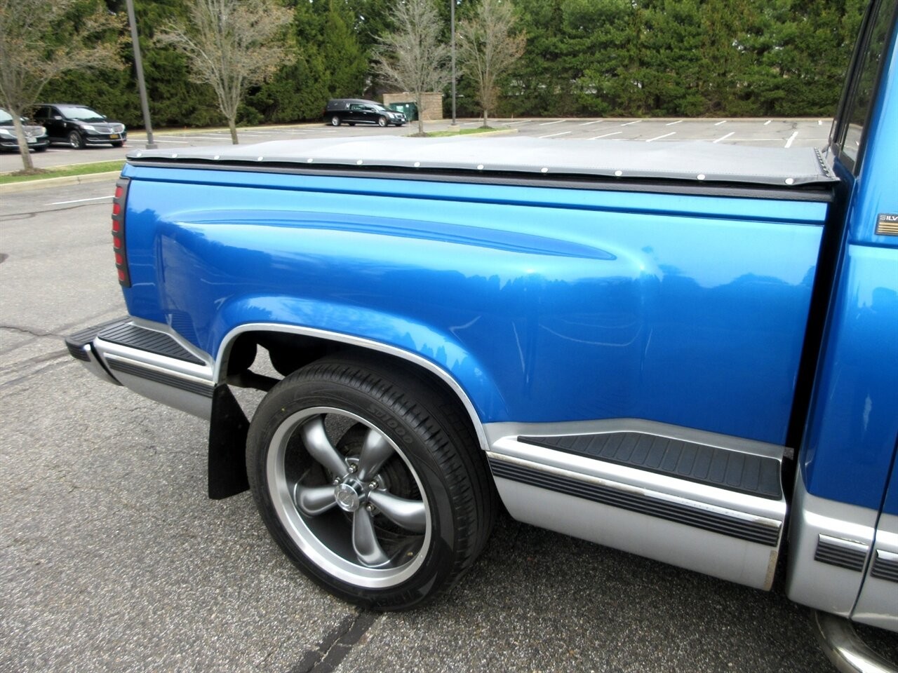 Chevrolet-Silverado-1500-1992-Truck-18