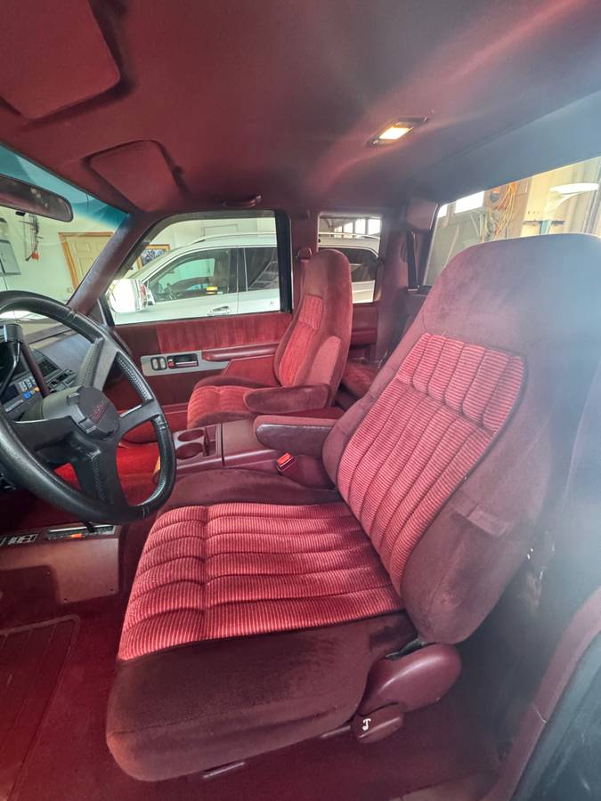 Chevrolet-Silverado-1500-1993-black-15