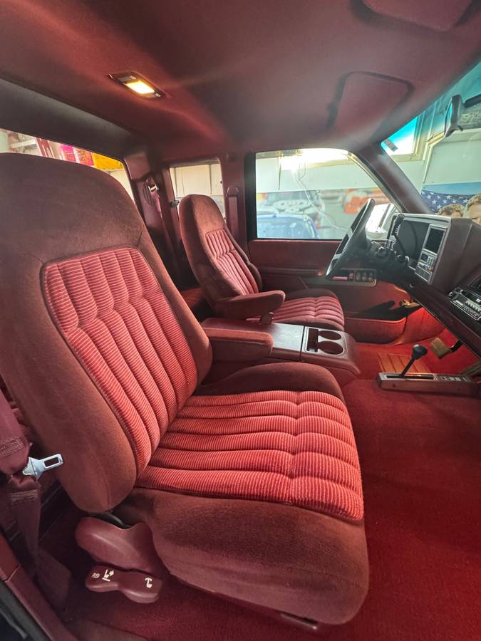Chevrolet-Silverado-1500-1993-black-16