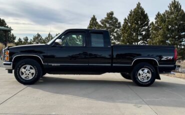 Chevrolet-Silverado-1500-1993-black