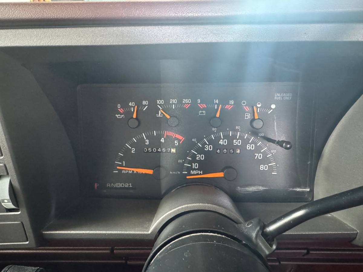 Chevrolet-Silverado-1500-1993-black-7