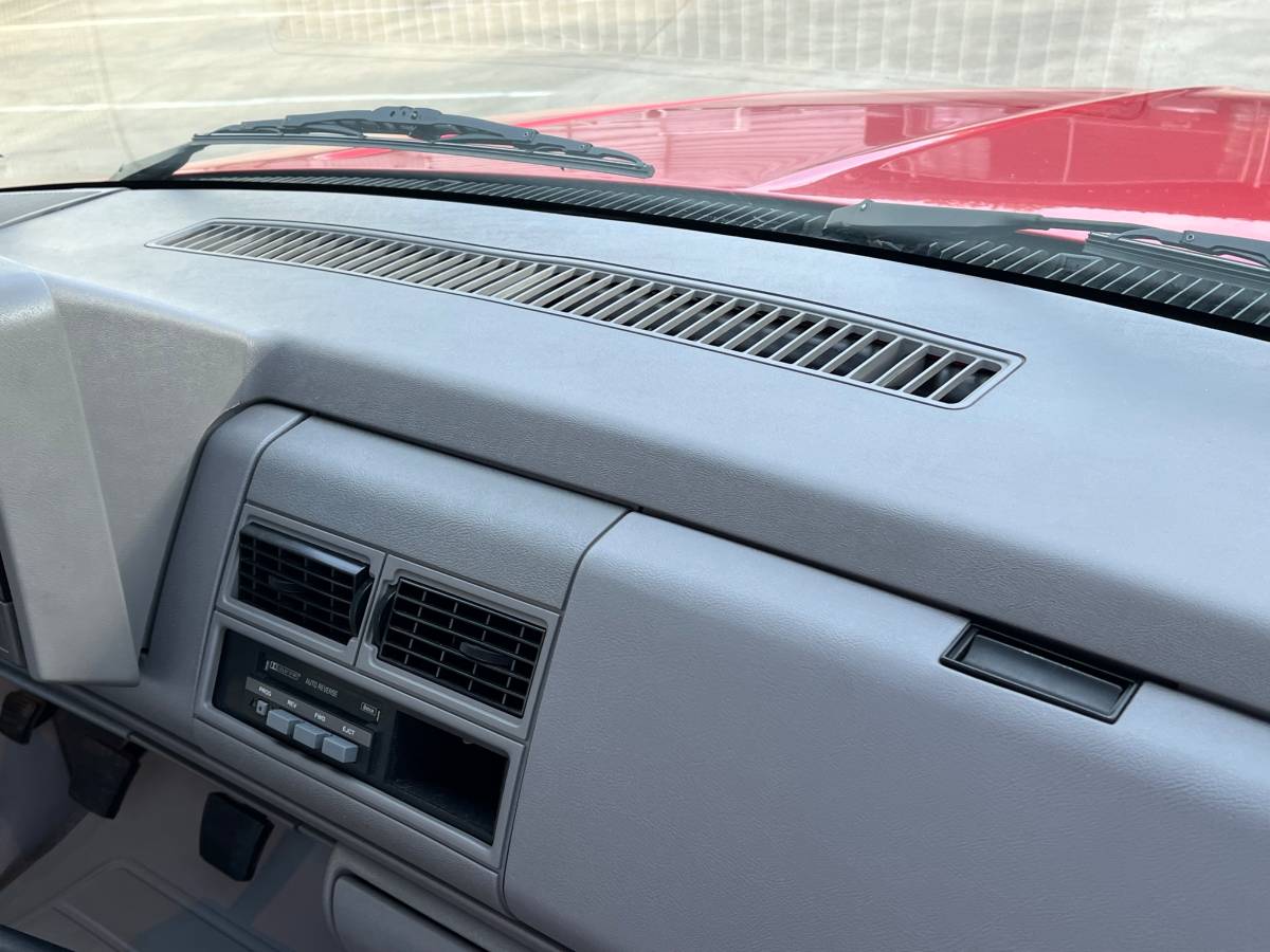 Chevrolet-Silverado-1500-1993-red-10